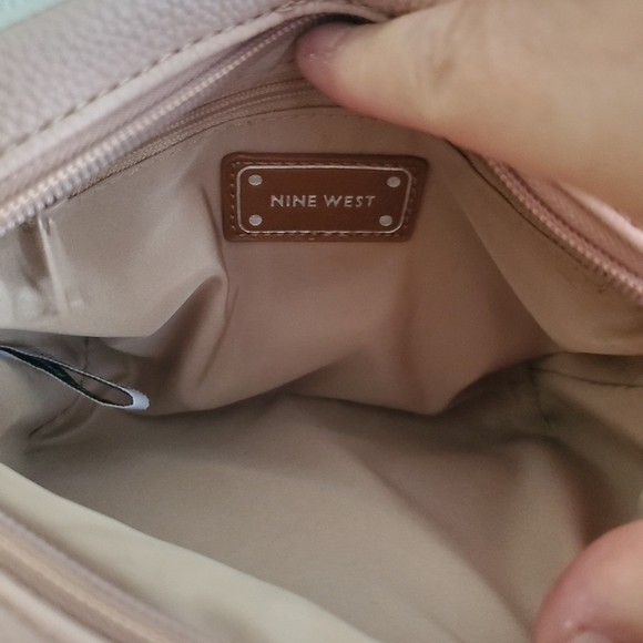 Nine West Half Chain Strap Pink crossbody purse - Picture 8 of 10